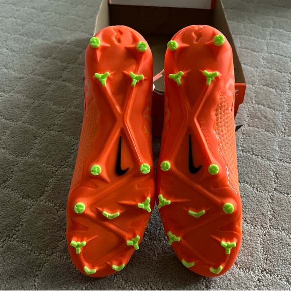 Nike Phantom GX Academy DF WC Soccer Cleats- Sizes 8 and 8.5 Men’s - Picture 7 of 10